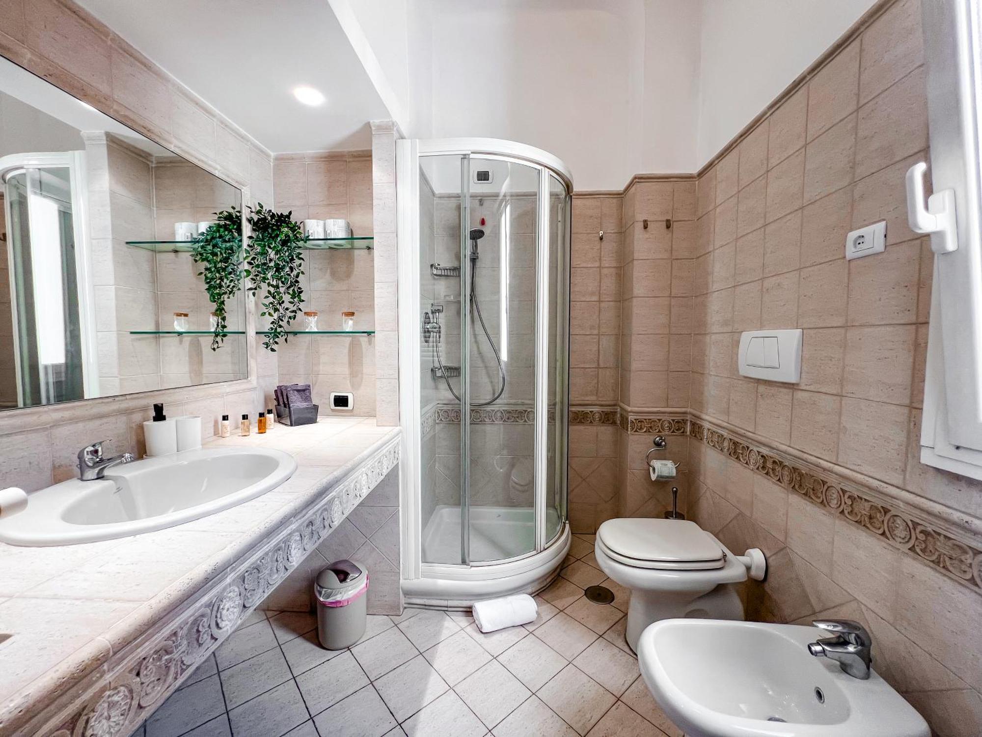 Large House Near The Metro A - Ideal For 6 People In The Center Of * Rom